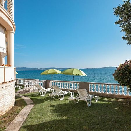 Apartments Kiara Бибине Екстериор снимка