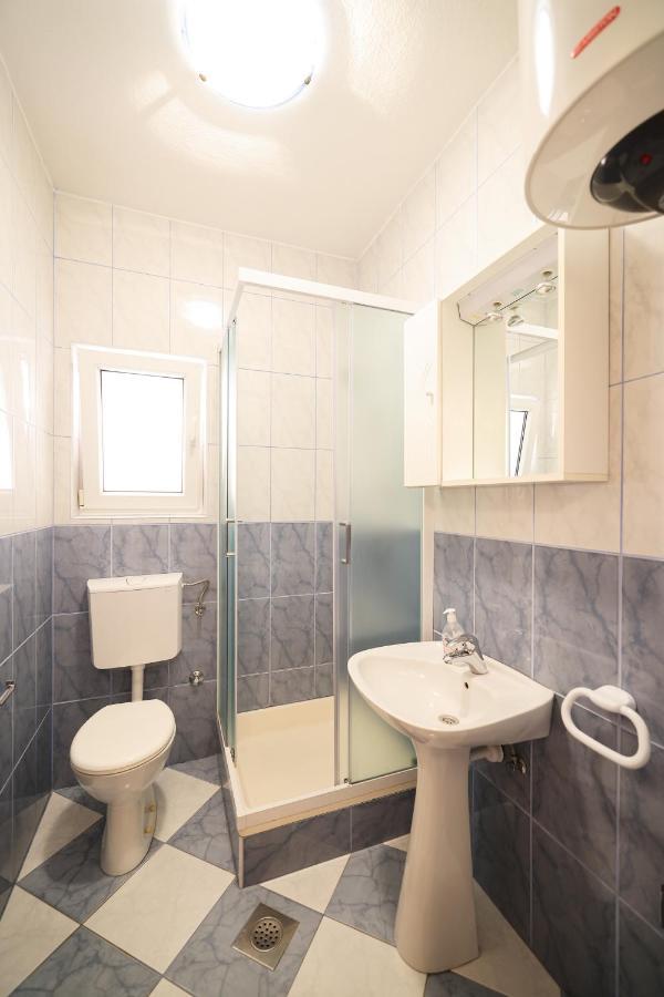 Apartments Kiara Бибине Екстериор снимка