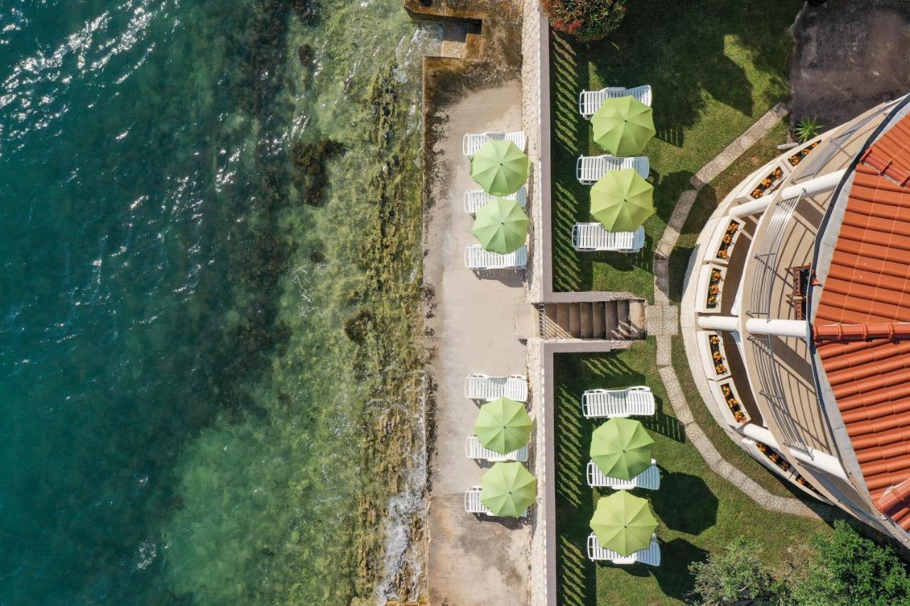 Apartments Kiara Бибине Екстериор снимка