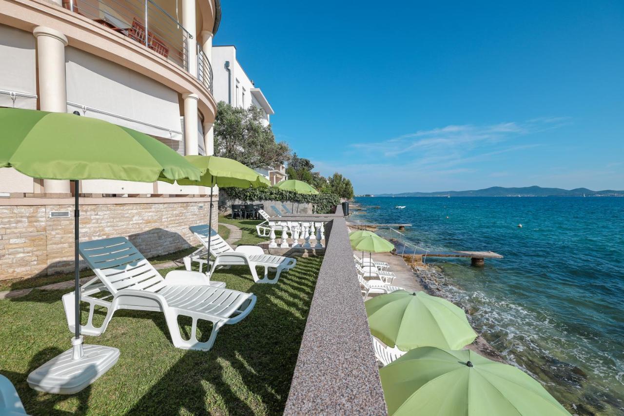 Apartments Kiara Бибине Екстериор снимка