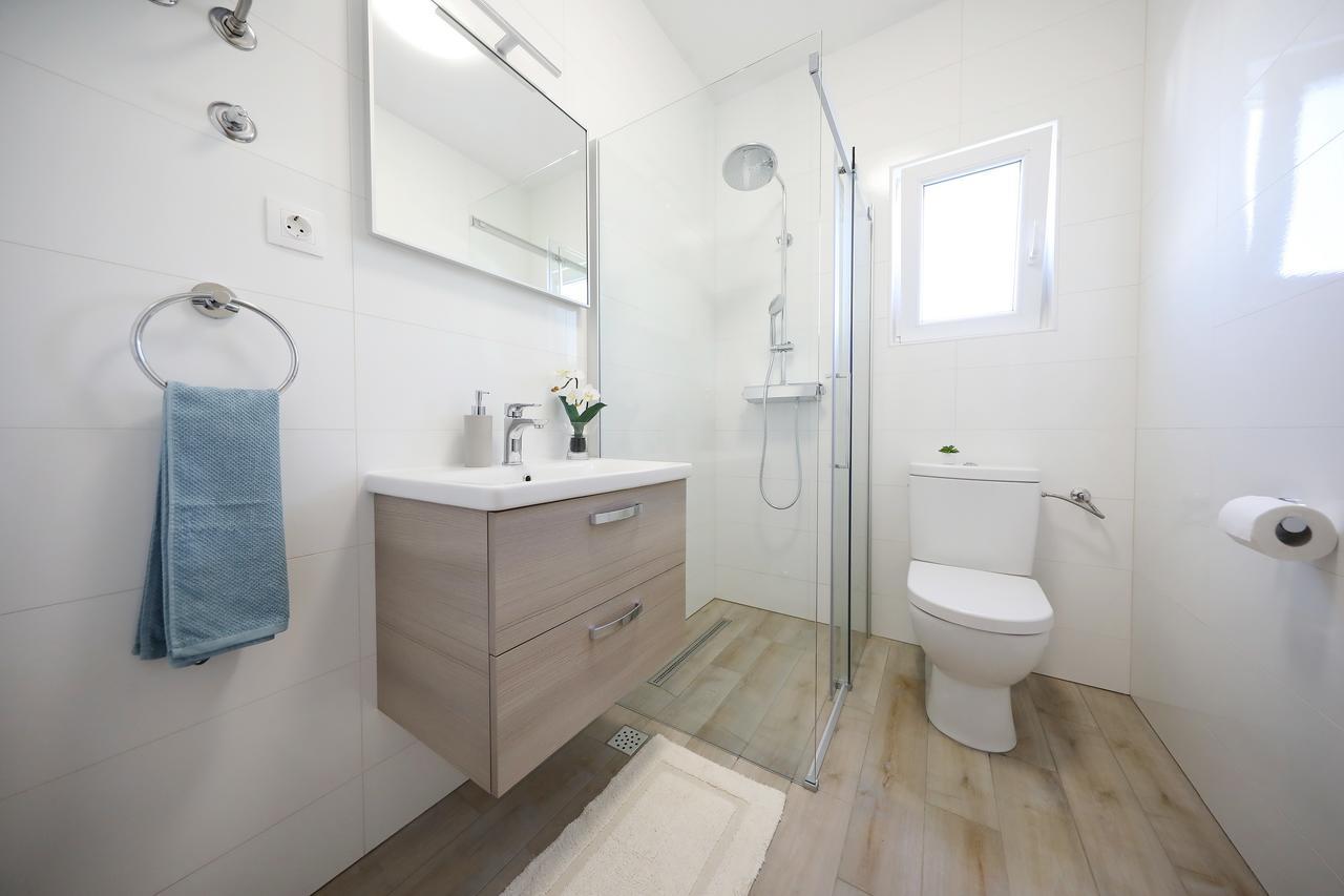 Apartments Kiara Бибине Екстериор снимка