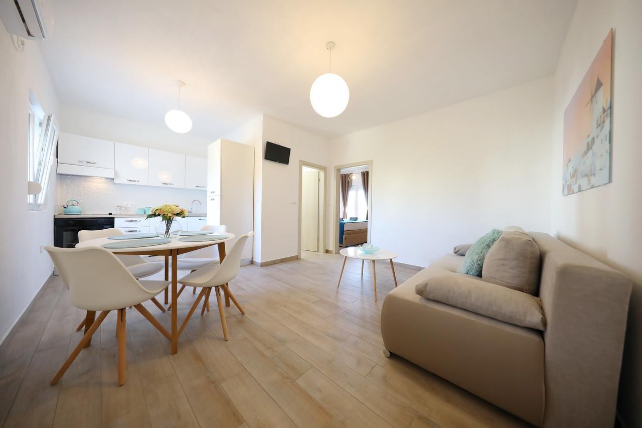 Apartments Kiara Бибине Екстериор снимка